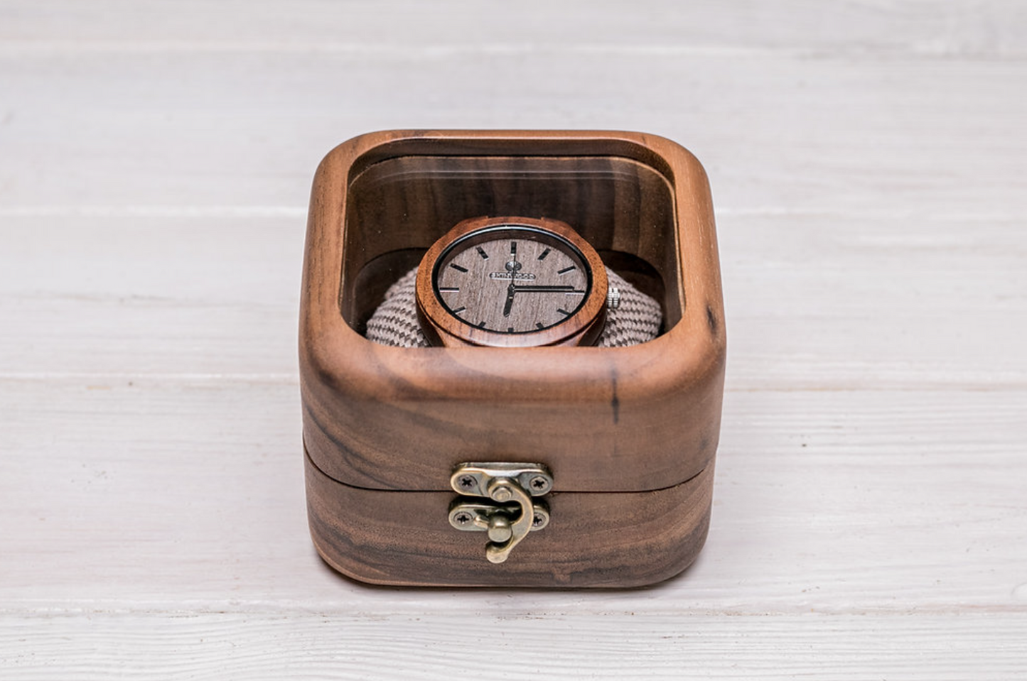 Walnussholz-Uhrenbox