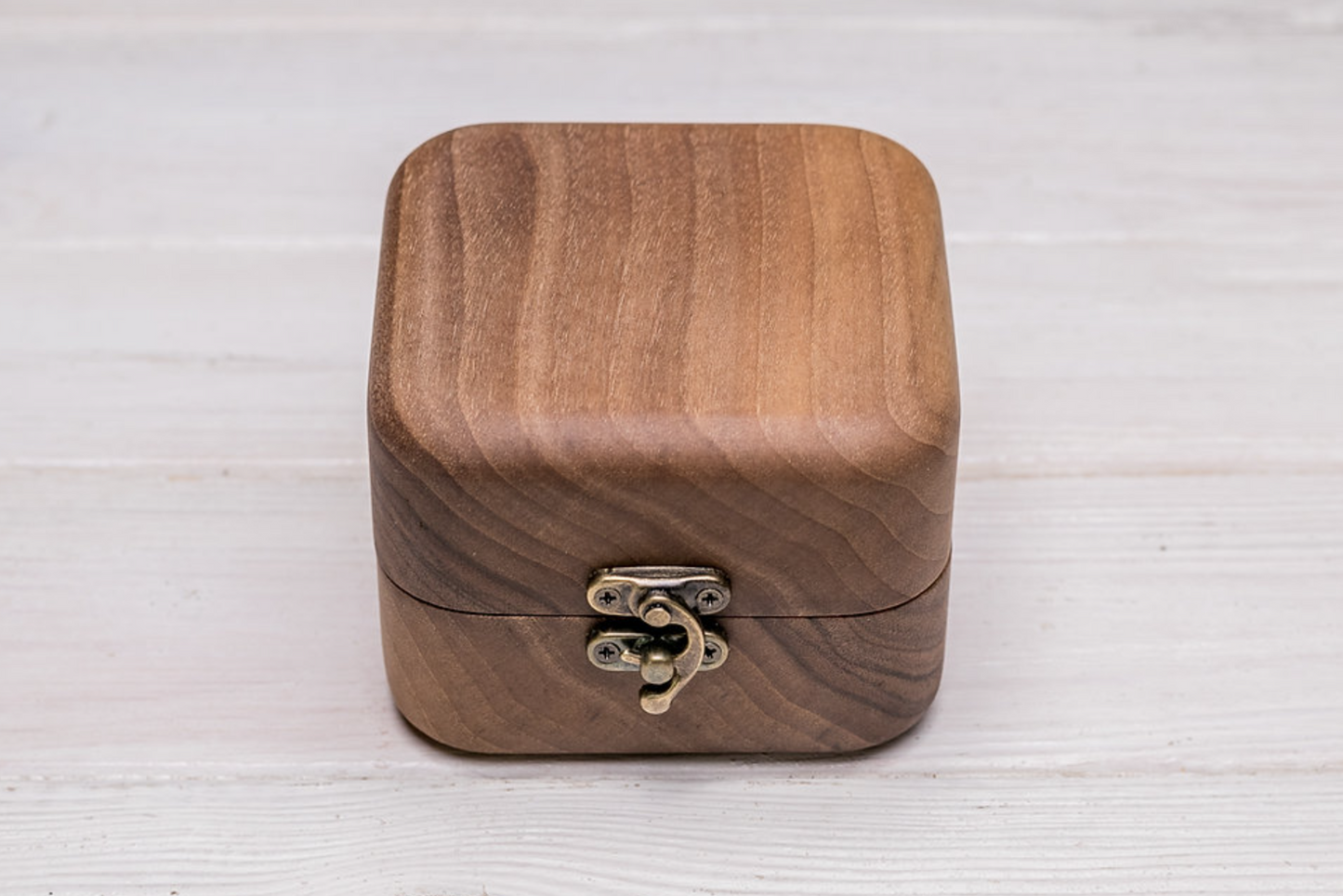 Walnussholz-Uhrenbox