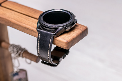 Eleganter Walnussholz-Organizer für Accessoires