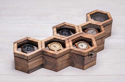 Hexagonale Box für sechs Uhren