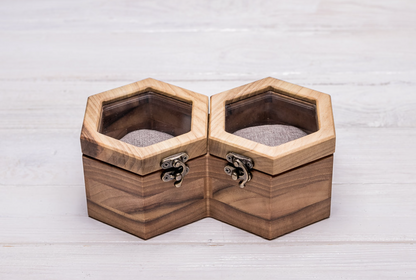 Hexagonale Box für zwei Uhren