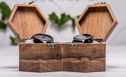 Hexagonale Box für zwei Uhren