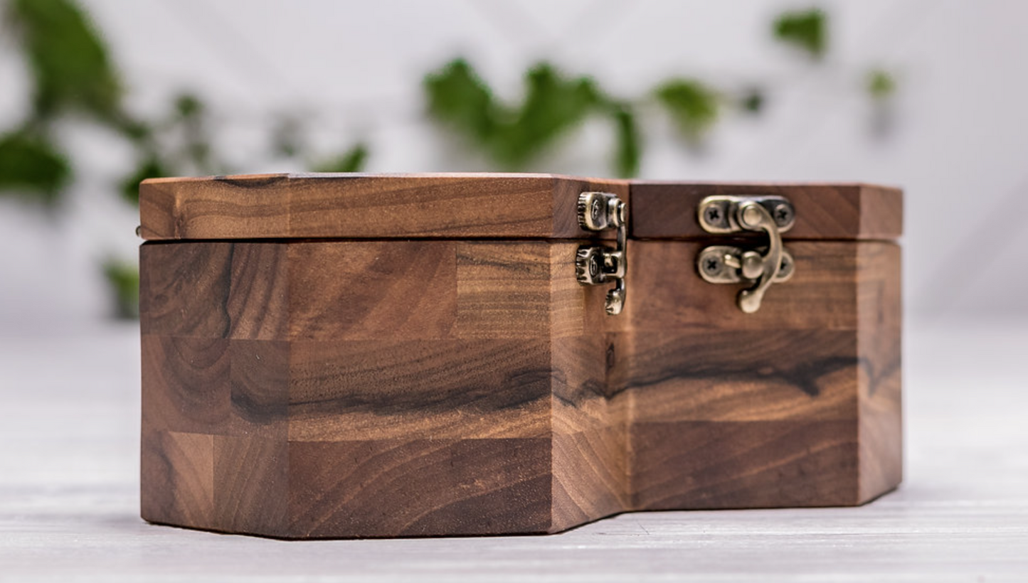 Hexagonale Box für zwei Uhren