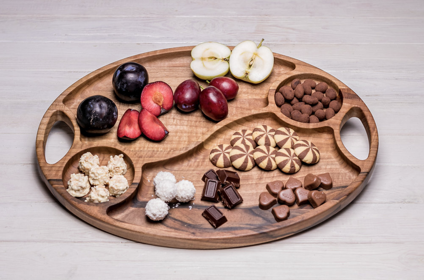 Jausenteller aus Walnussholz