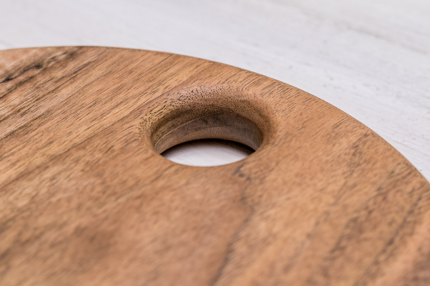 Nussbaumschneidebrett "Kreis"