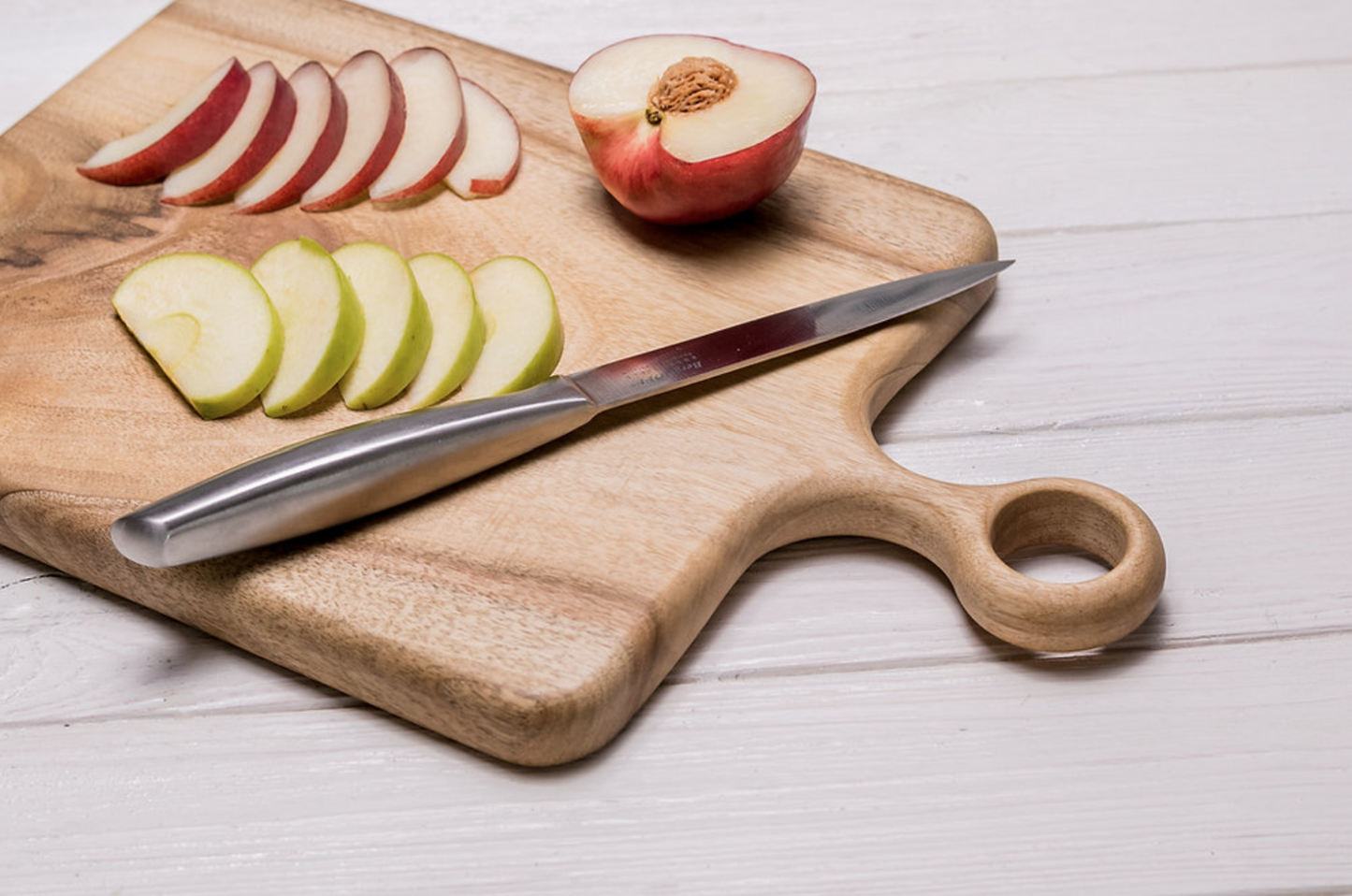 Nussbaumschneidebrett "Standard"