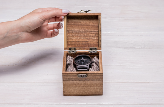 Rechteckige Uhrenbox