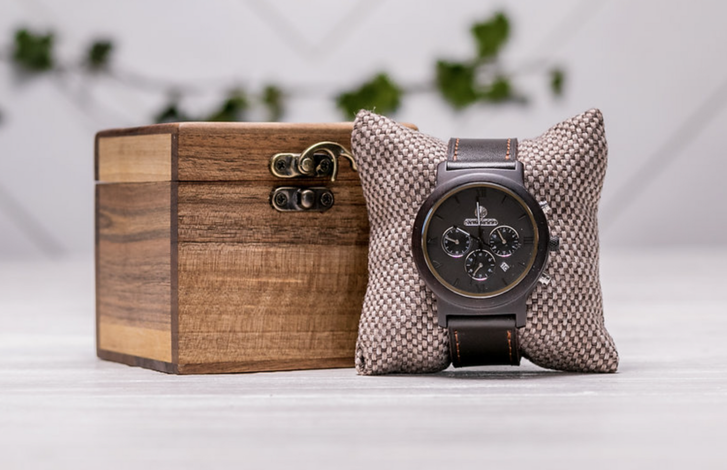 Rechteckige Uhrenbox