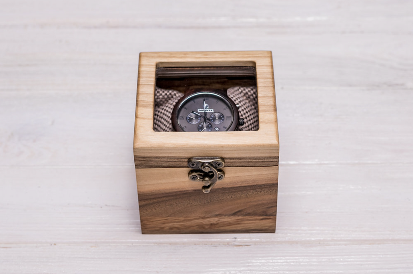 Rechteckige Uhrenbox