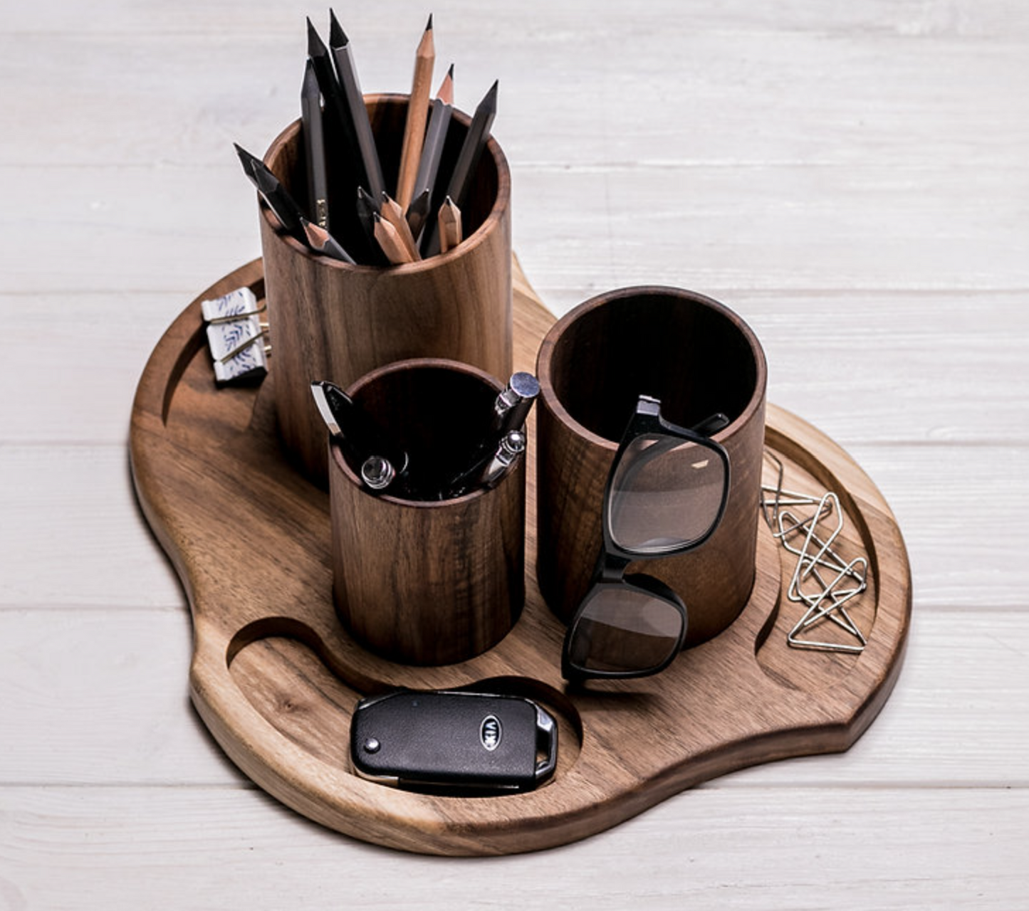 Tischorganizer "Vulcan" aus Walnussholz