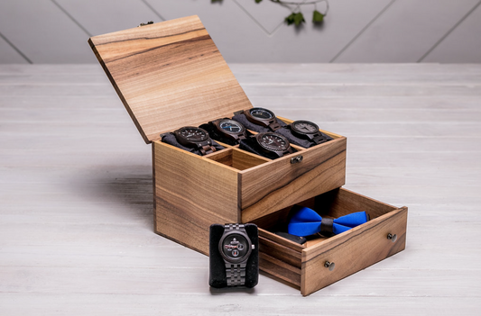 Uhrenbox für sechs Uhren mit Schublade