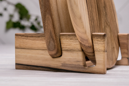 Walnussschneidebrett Ständer