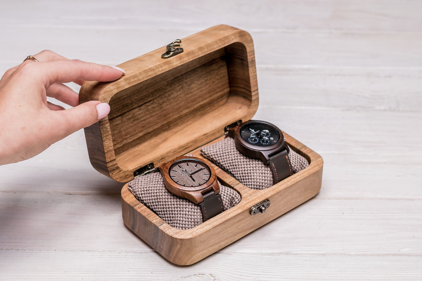 Uhrenbox für zwei Uhren